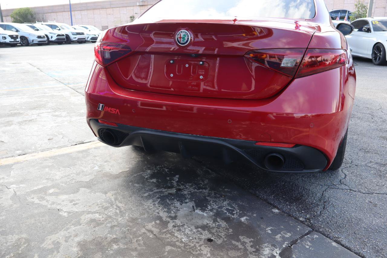 Used 2018 Alfa Romeo Giulia Ti Sport w/ Quick Order Package 22S Sport AWD/4WD image 26