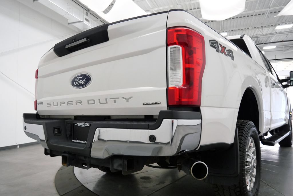 Used 2017 Ford F250 Lariat w/ Lariat Ultimate Package AWD/4WD image 41