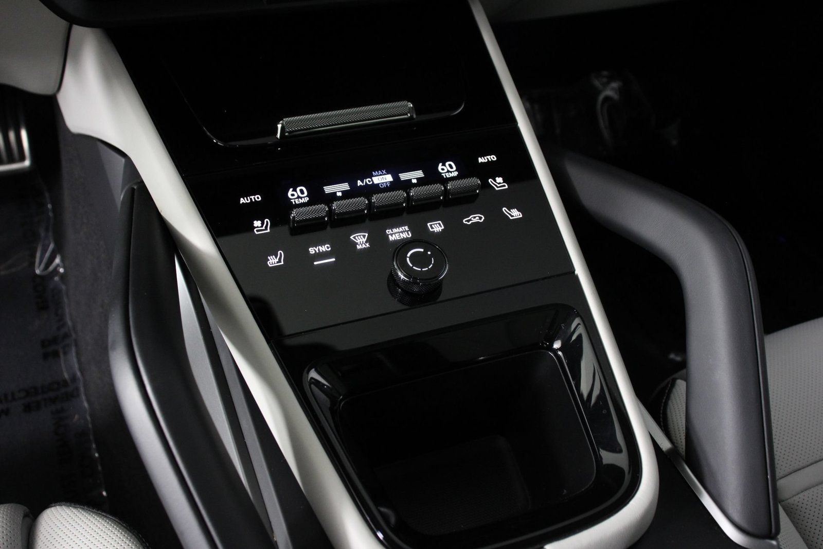 Certified 2026 Porsche Cayenne S AWD/4WD image 18