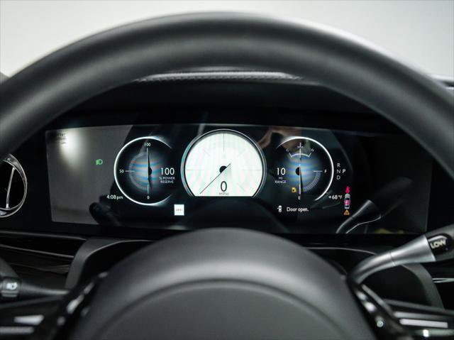 Used 2025 Rolls-Royce Ghost AWD/4WD image 30