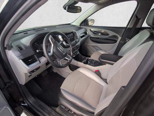 Used 2024 GMC Terrain SLT FWD image 10