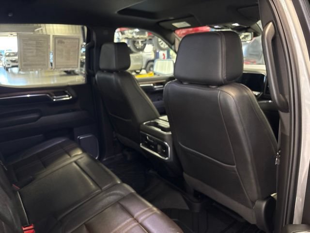 Used 2023 Chevrolet Silverado 1500 High Country w/ LPO, Dark Essentials Package AWD/4WD image 35