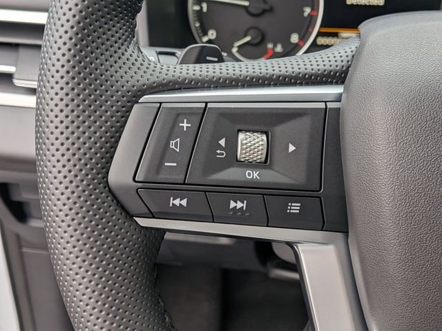 New 2026 Mitsubishi Outlander SE image 17