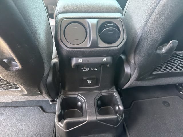 Used 2026 Jeep Gladiator Rubicon AWD/4WD image 19
