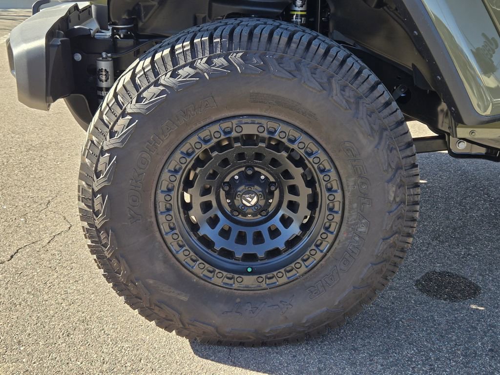 New 2026 Jeep Gladiator Sport image 7