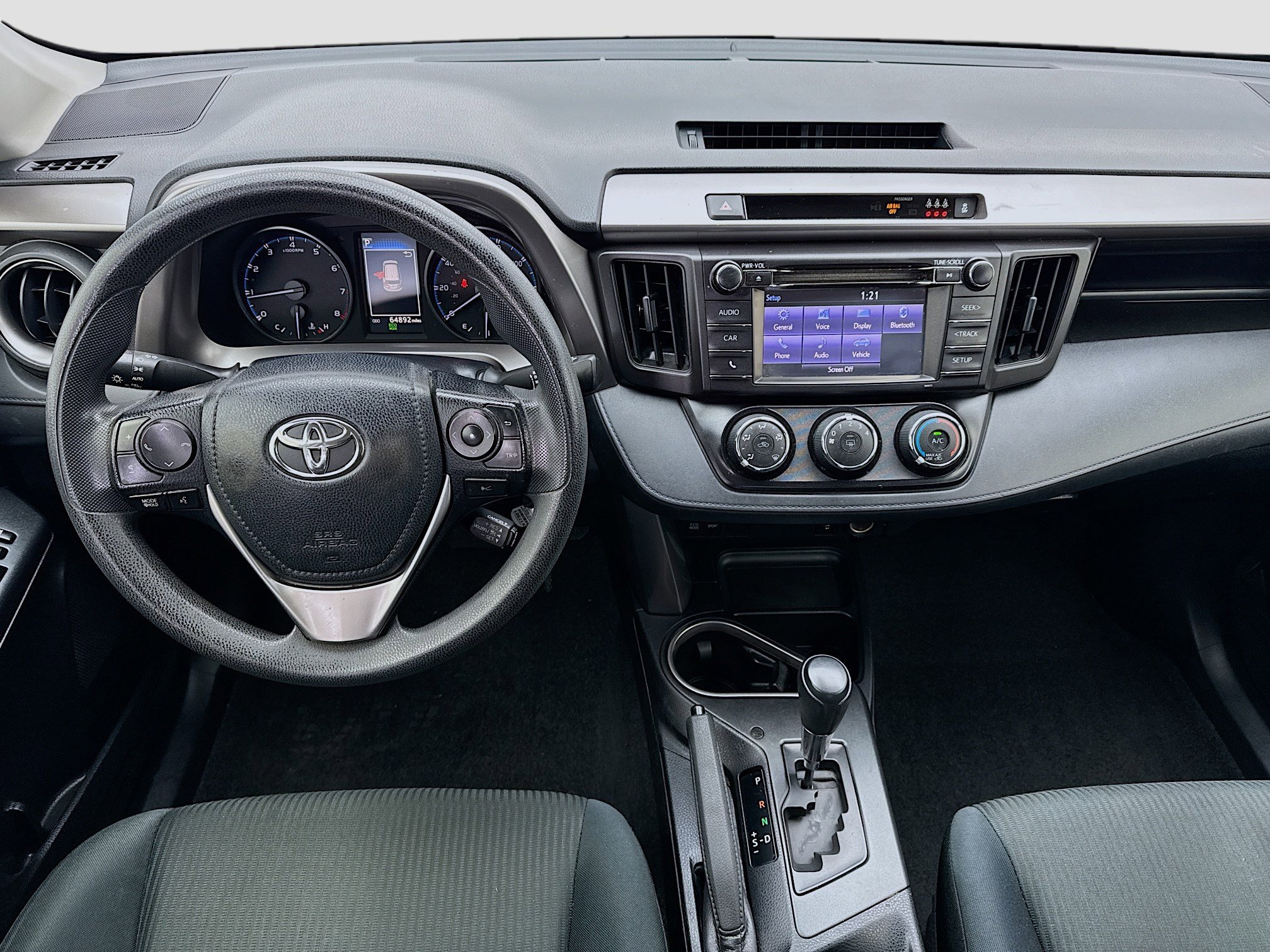 Used 2018 Toyota RAV4 LE w/ All Weather Liner Package FWD image 14