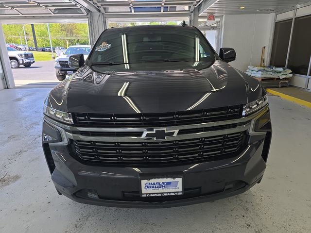 Certified 2022 Chevrolet Tahoe RST w/ Luxury Package AWD/4WD image 8