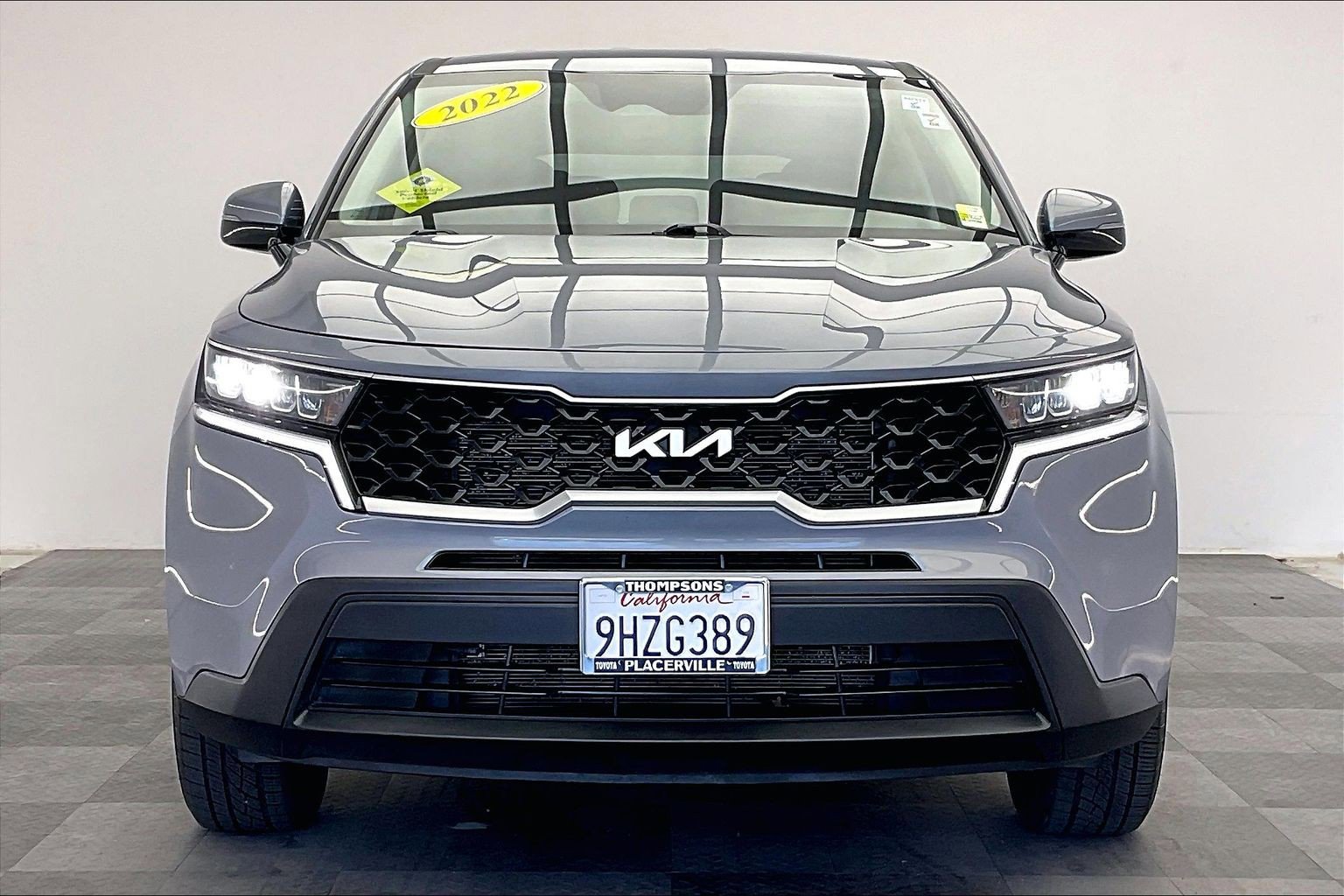 Used 2022 Kia Sorento LX AWD/4WD image 2