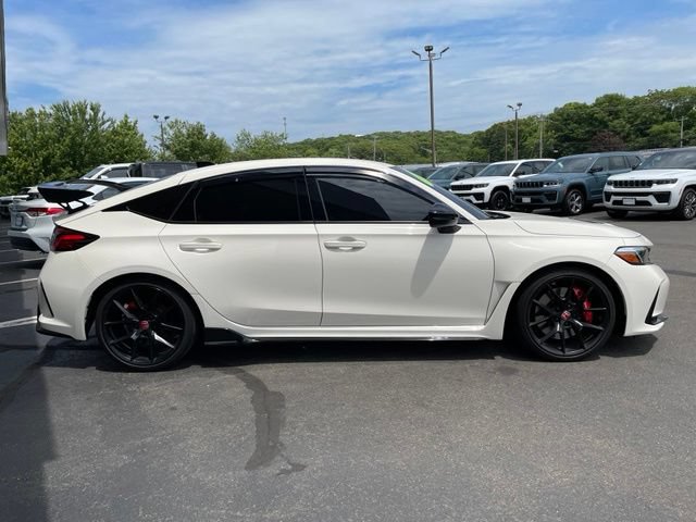 Used 2023 Honda Civic Type R image 4