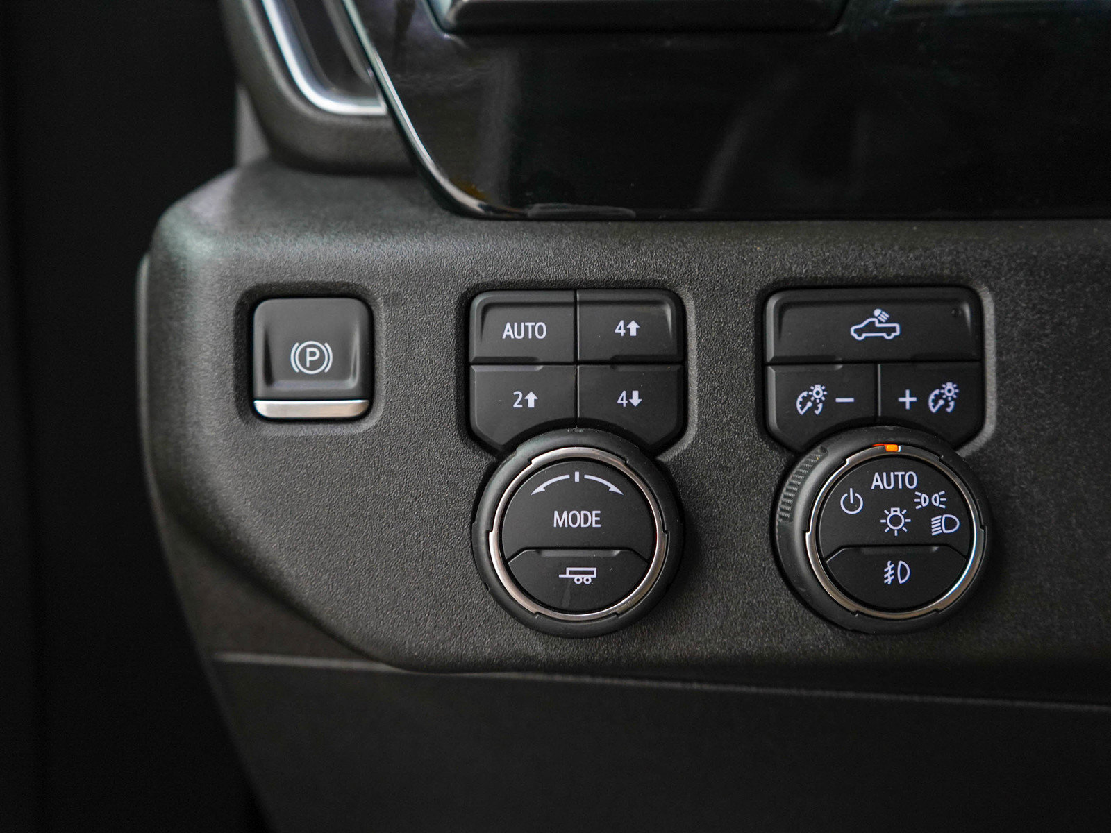 Used 2024 Chevrolet Silverado 1500 RST w/ Convenience Package II AWD/4WD image 24