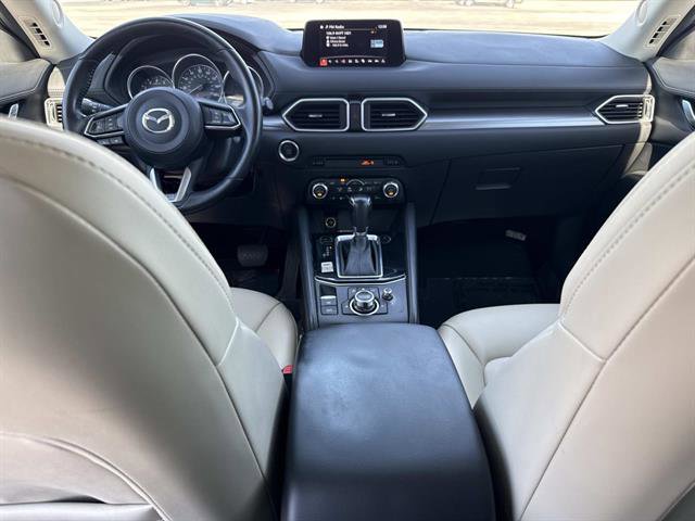 Used 2017 MAZDA CX-5 Touring image 14