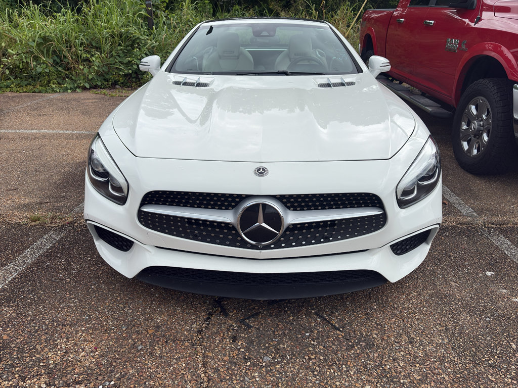 Used 2018 Mercedes-Benz SL 450 image 2