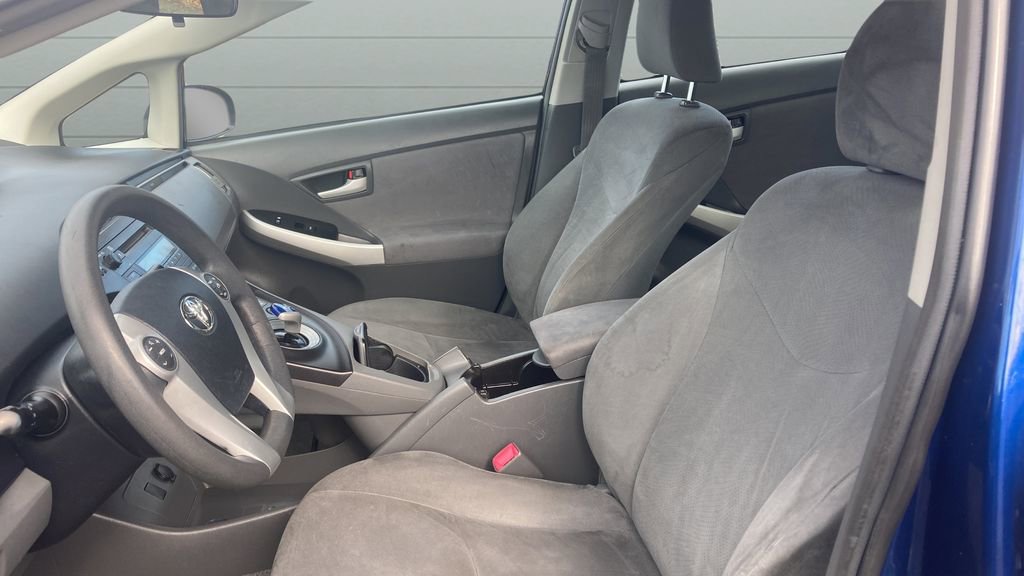 Used 2010 Toyota Prius Two image 28
