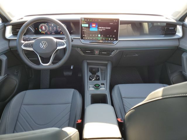 New 2026 Volkswagen Tiguan SE AWD/4WD image 12