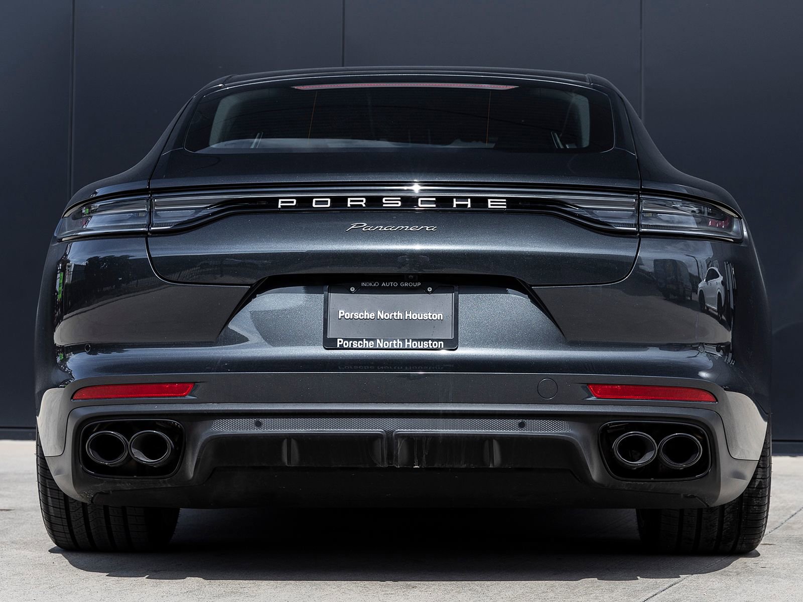 Certified 2023 Porsche Panamera Platinum Edition image 10