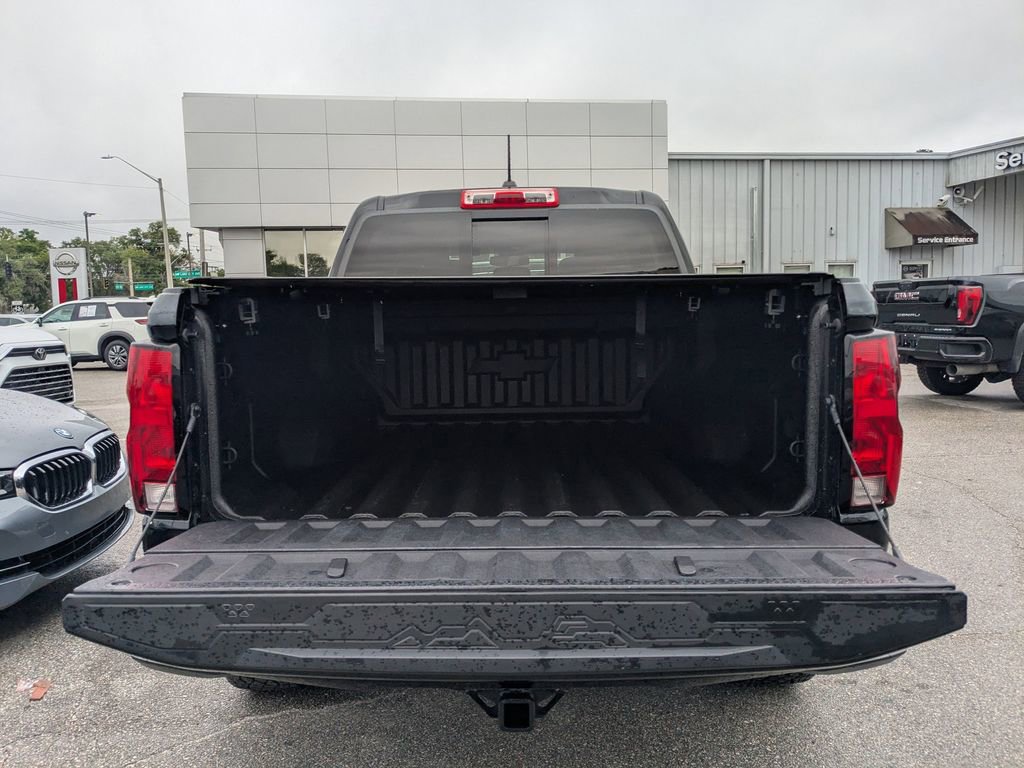 Used 2024 Chevrolet Colorado Trail Boss w/ Technology Package image 10