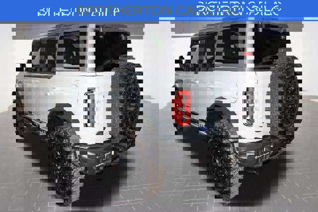 Used 2021 Ford Bronco First Edition image 3