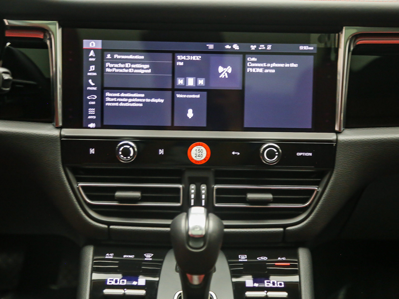 Certified 2026 Porsche Macan Turbo AWD/4WD image 17
