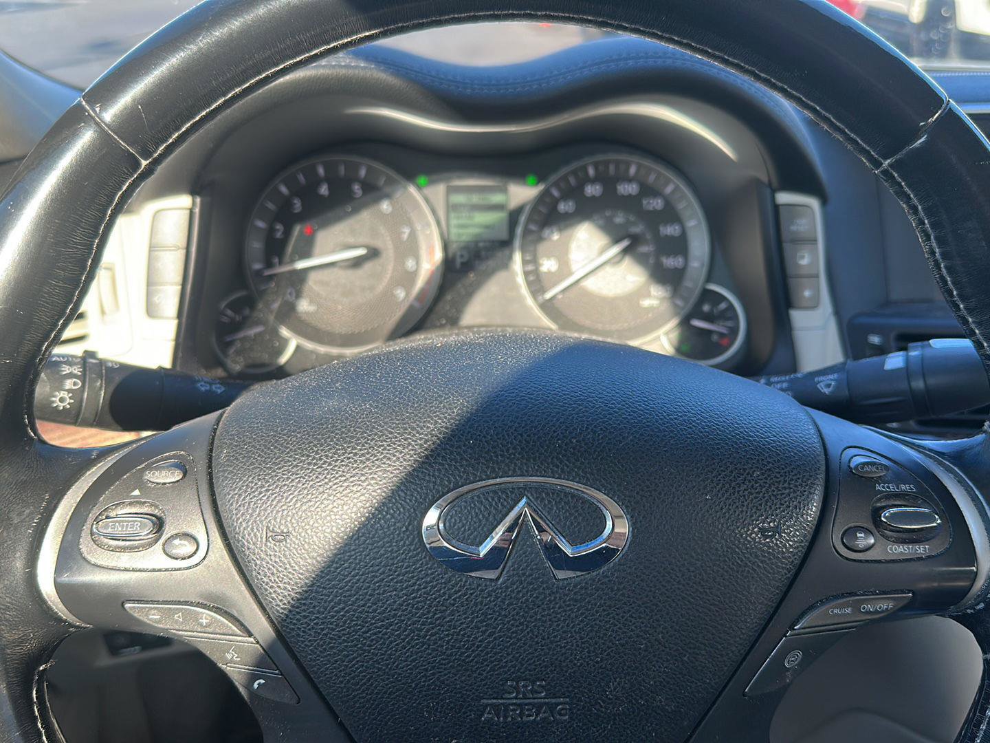 Used 2012 INFINITI M37 x AWD/4WD image 12