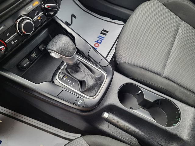 Used 2023 Kia Soul LX w/ LX Technology Package image 18