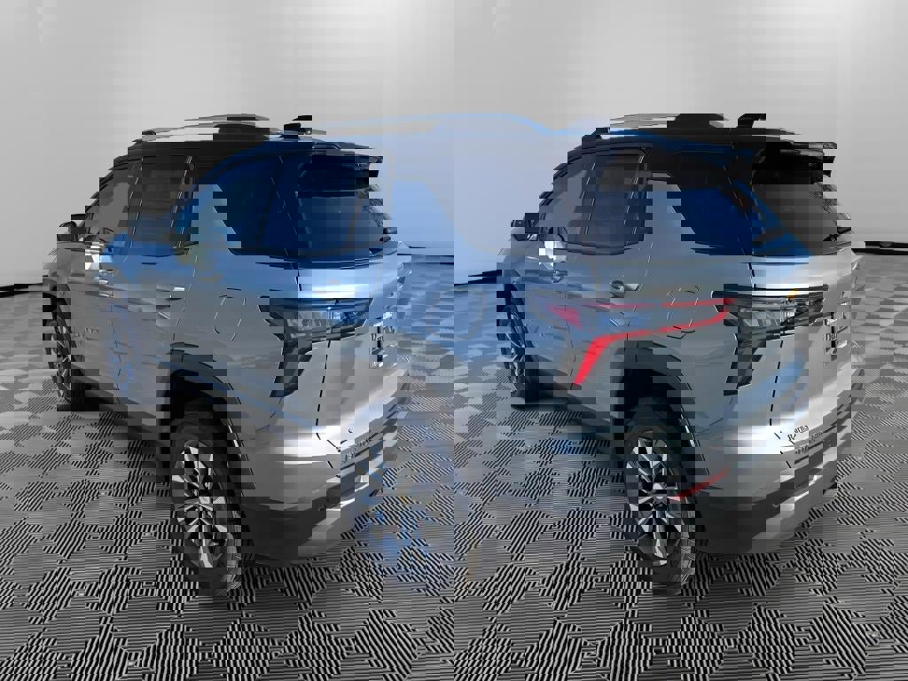 New 2026 Chevrolet Equinox LT image 5