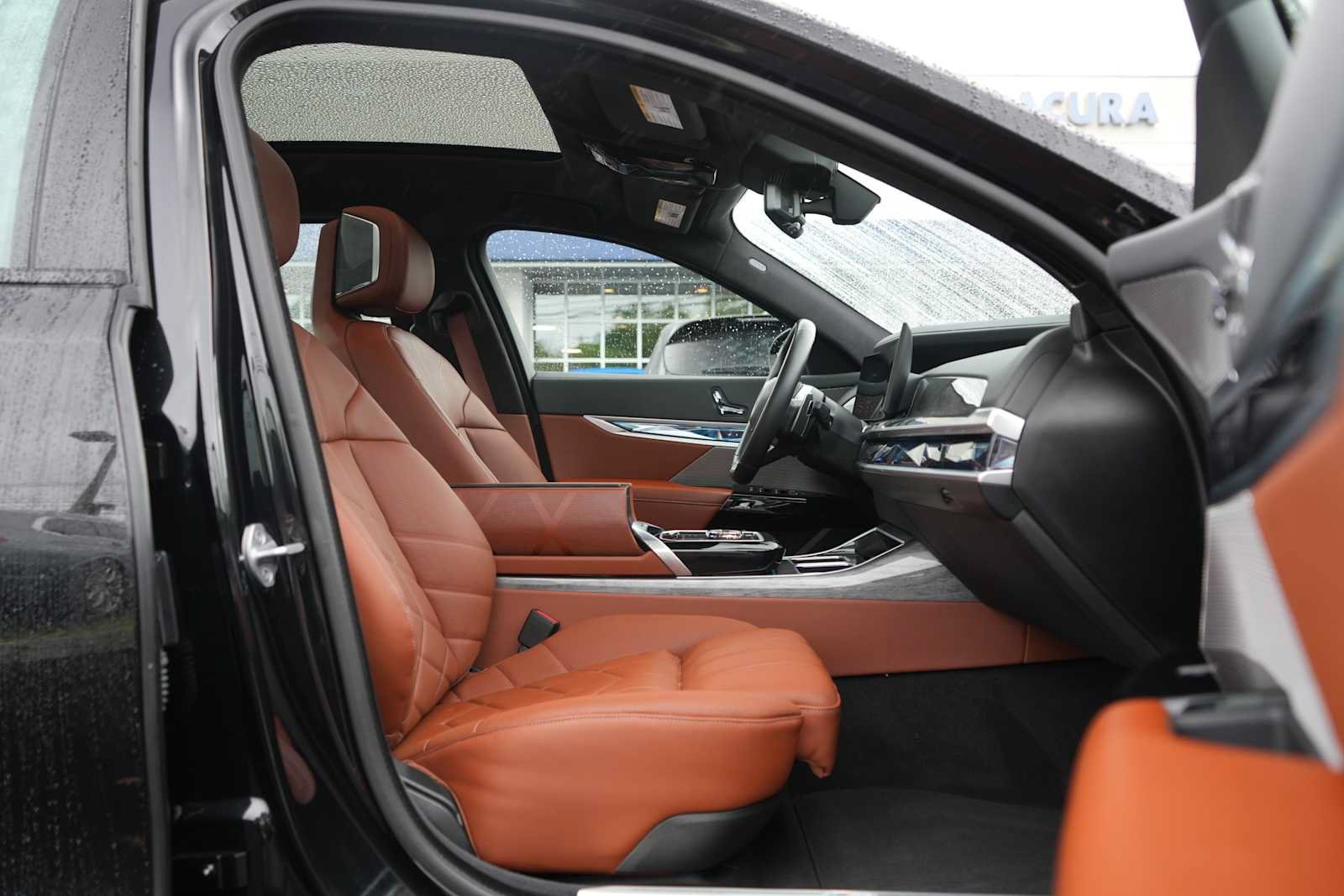 Used 2024 BMW 760i xDrive w/ Executive Package AWD/4WD image 29