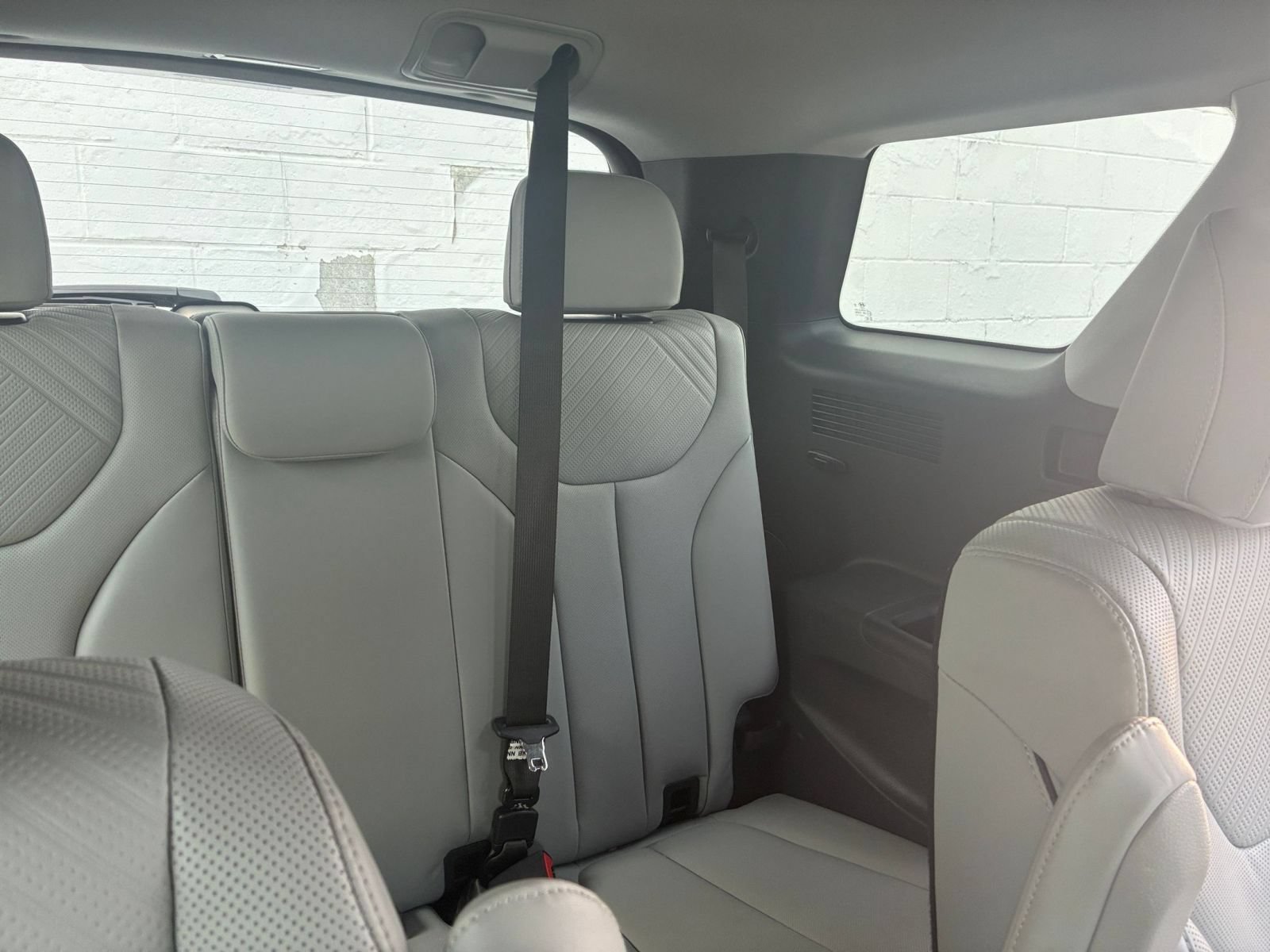 Used 2025 Hyundai Palisade SEL AWD/4WD image 23