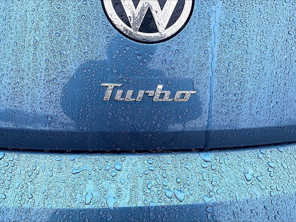 Used 2017 Volkswagen Beetle 1.8T SEL image 6