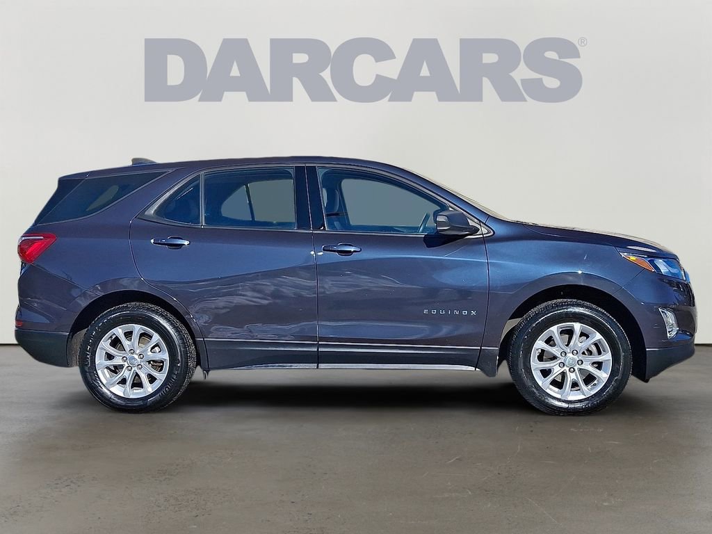 Used 2018 Chevrolet Equinox LS image 7