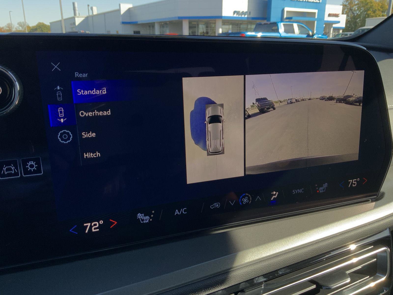 New 2026 Chevrolet Traverse LT w/ Driver Confidence Package image 45