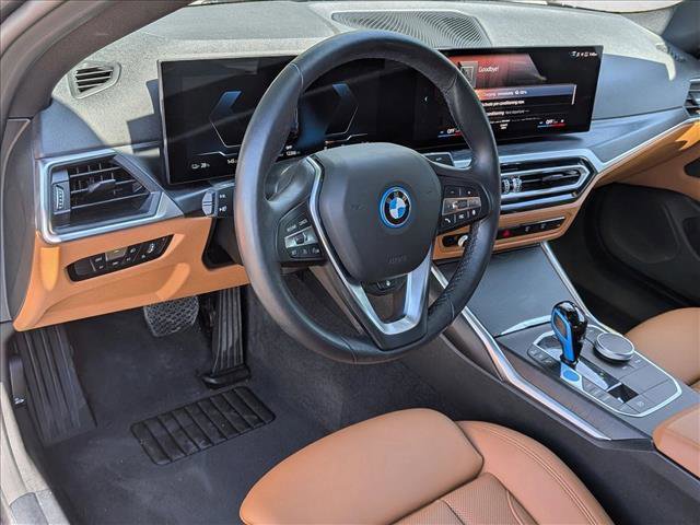 Certified 2023 BMW i4 eDrive35 w/ Premium Package image 10