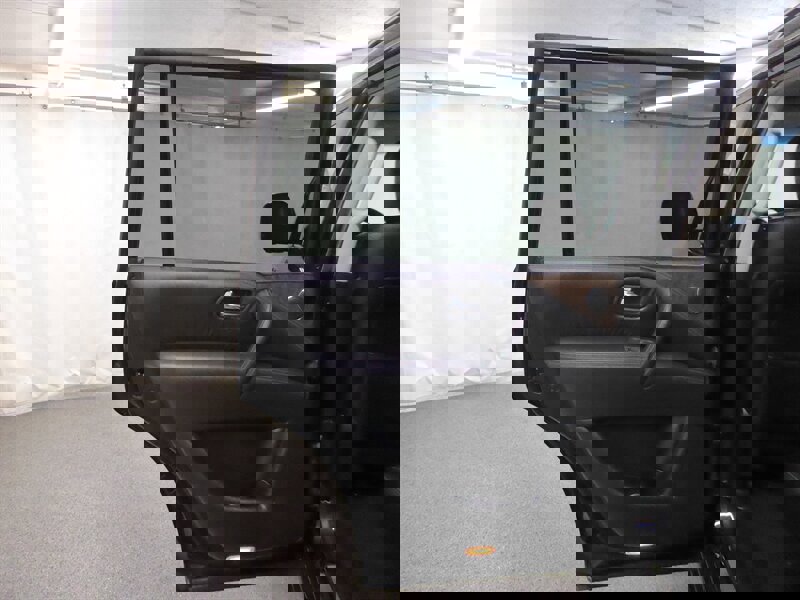 Used 2015 INFINITI QX80 Luxe w/ 22" Wheel Package image 37