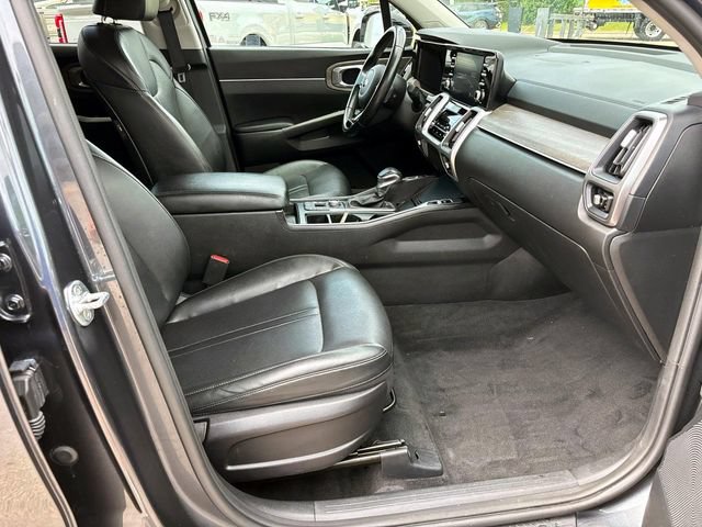 Used 2021 Kia Sorento EX AWD/4WD image 16