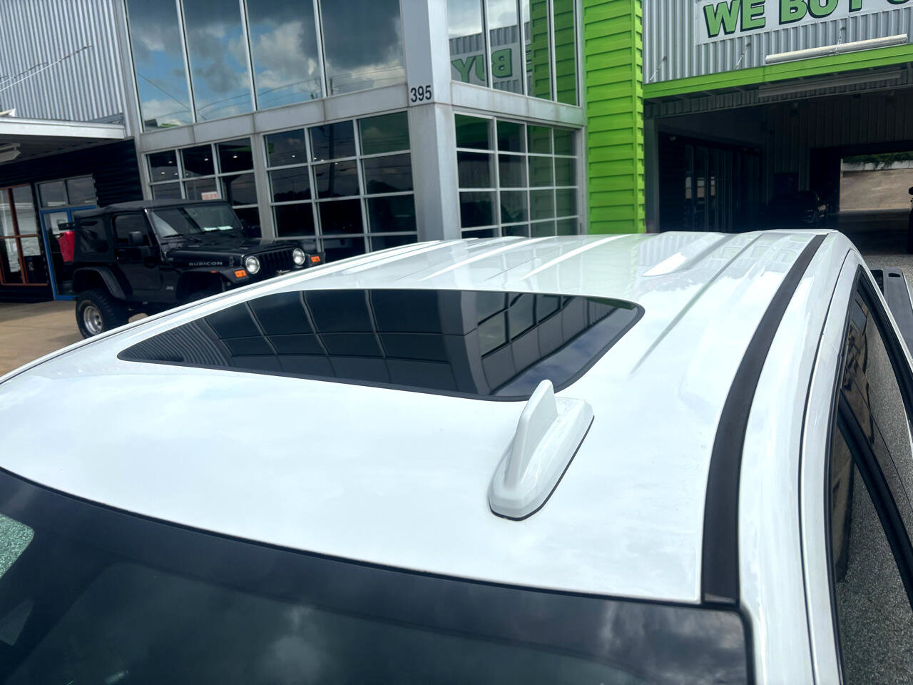 Used 2020 GMC Sierra 1500 AT4 w/ AT4 Premium Package image 25