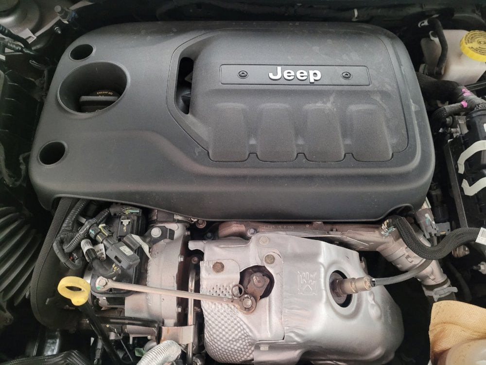 Used 2019 Jeep Cherokee Limited w/ Luxury Group image 30