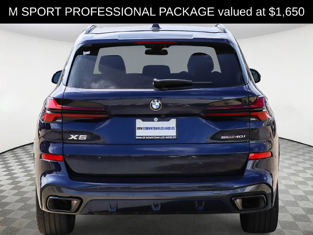 Used 2024 BMW X5 sDrive40i w/ M Sport Package RWD image 5