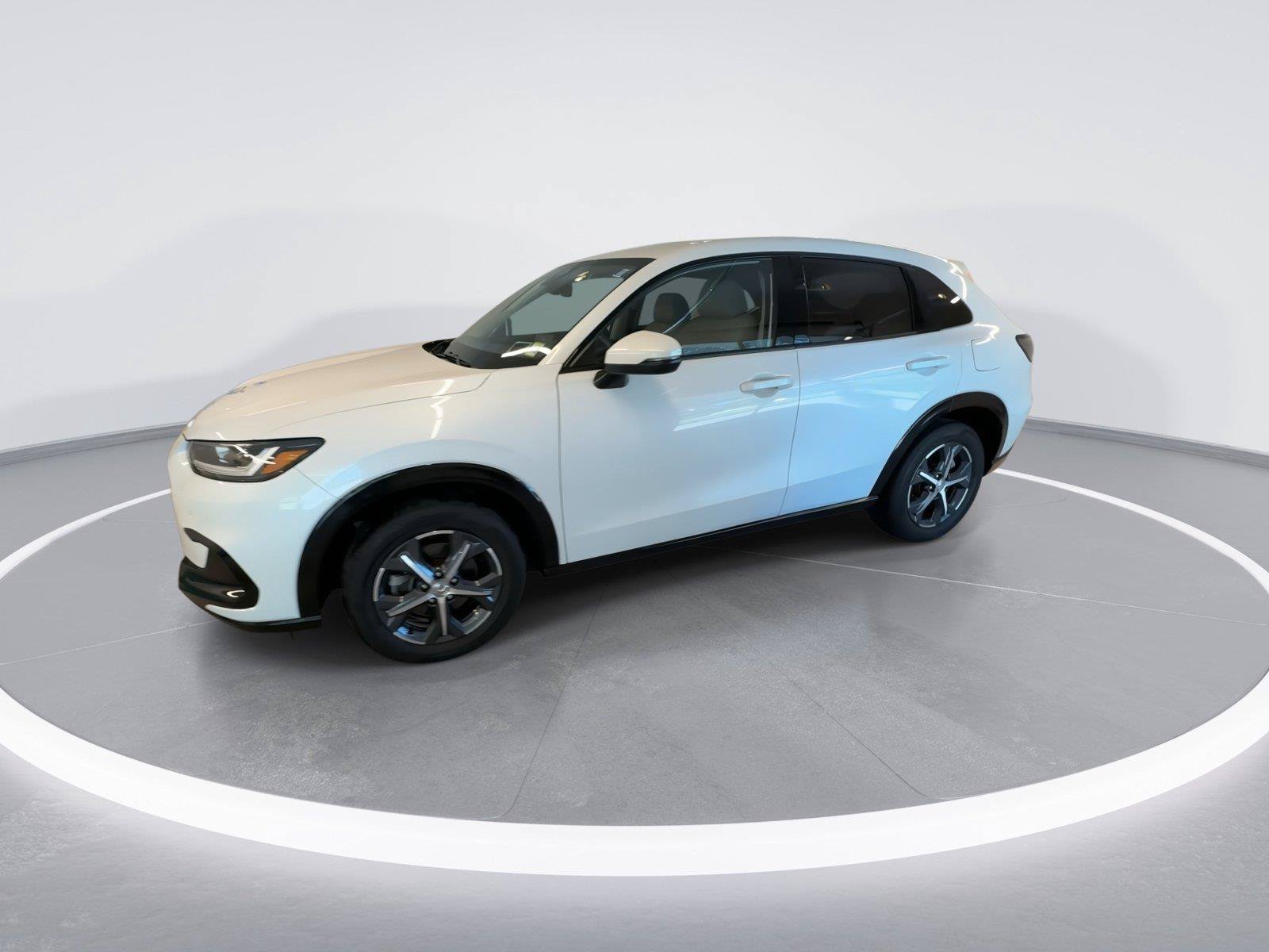 Used 2025 Honda HR-V EX-L image 4