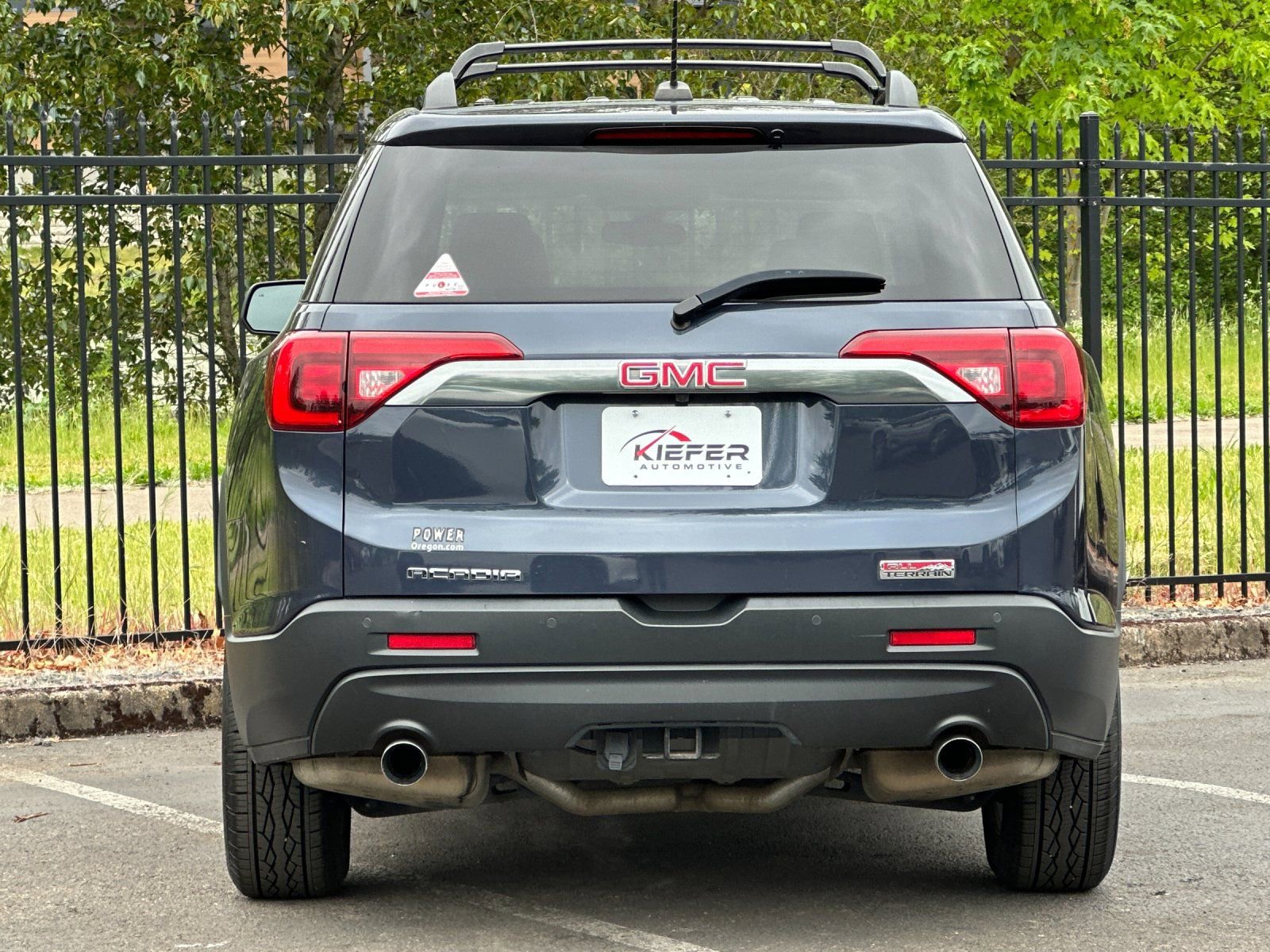 Used 2019 GMC Acadia SLE w/ Driver Alert Package I AWD/4WD image 5
