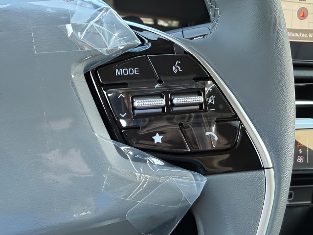New 2026 Kia Niro EX w/ EX Premium Package FWD image 10
