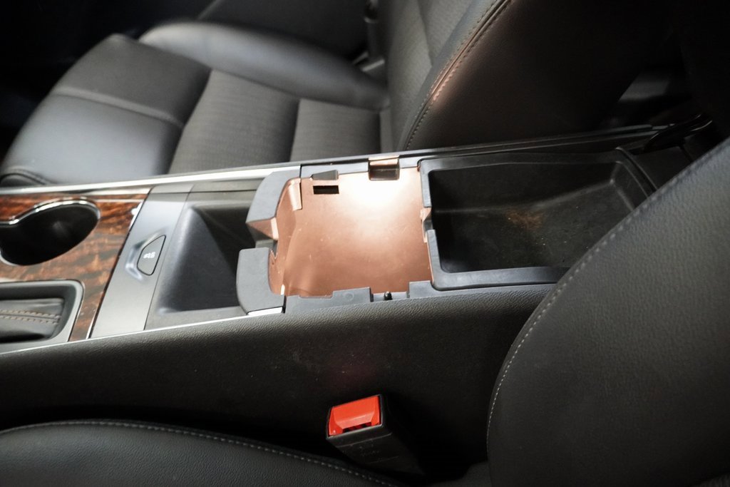 Used 2015 Chevrolet Impala LT w/ Convenience Package image 23