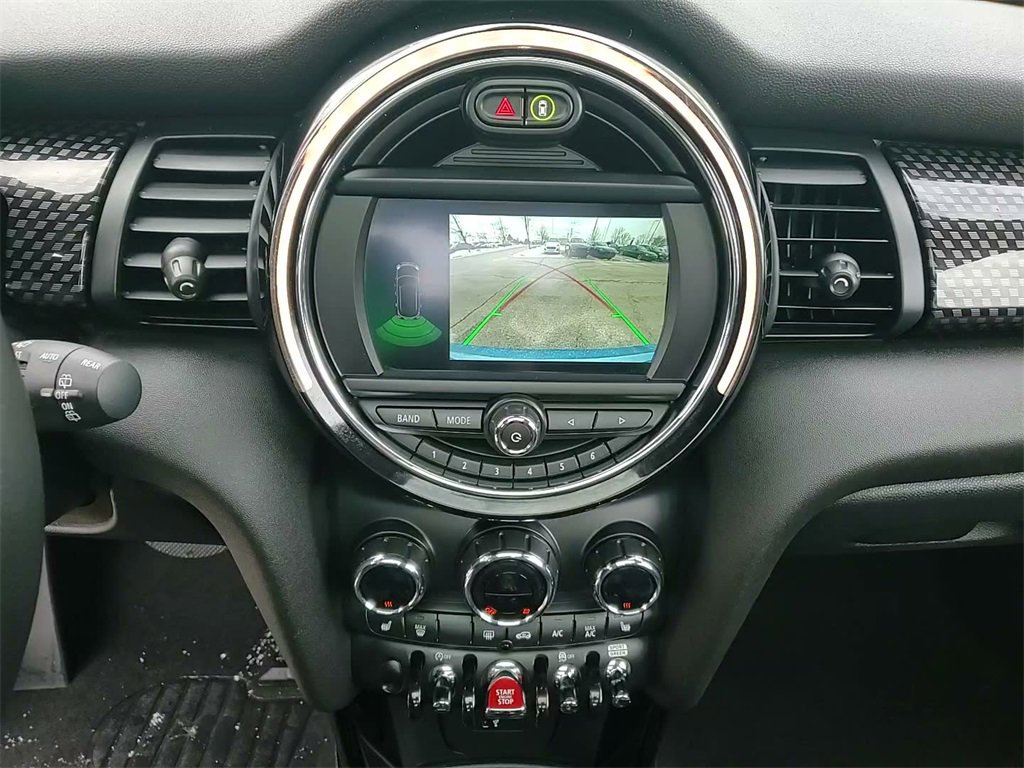 Used 2019 MINI Cooper S image 28
