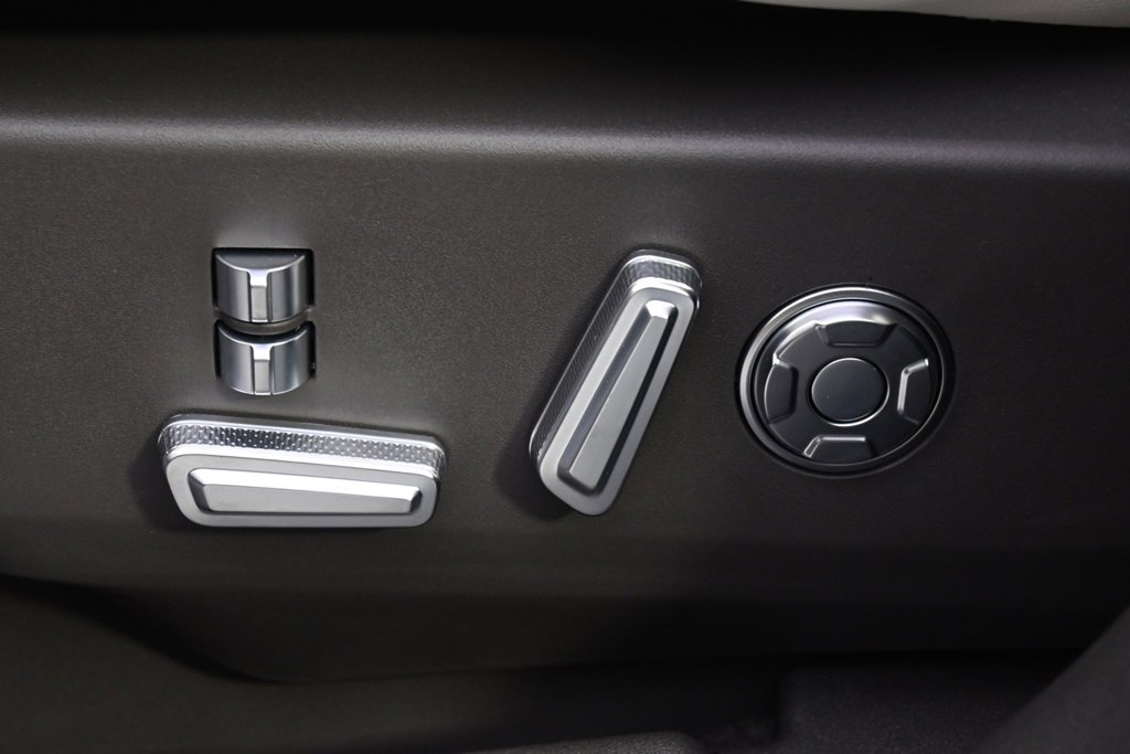 New 2026 Lincoln Nautilus Black Label image 14