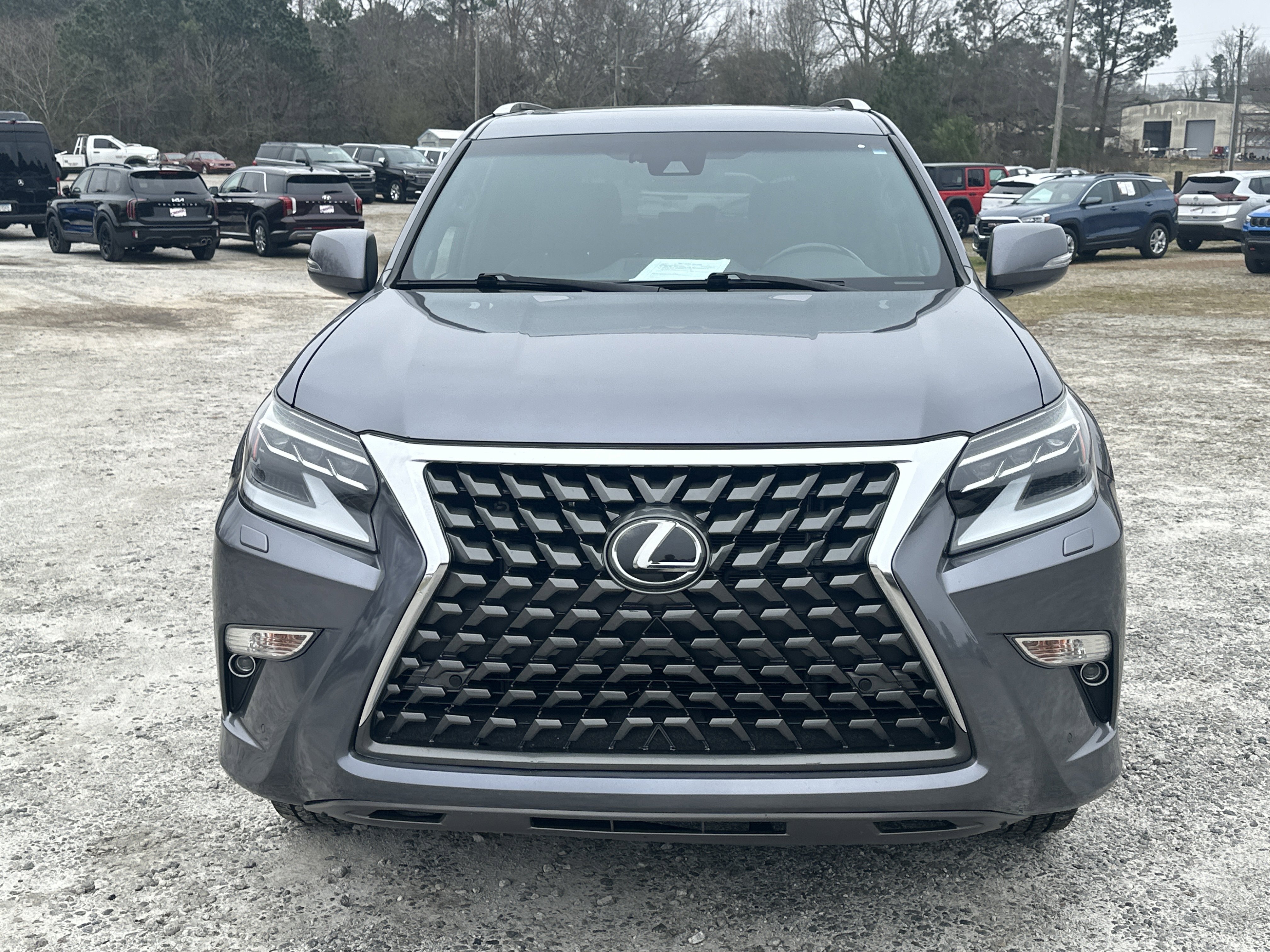 Used 2021 Lexus GX 460 Premium w/ Premium Package AWD/4WD image 2
