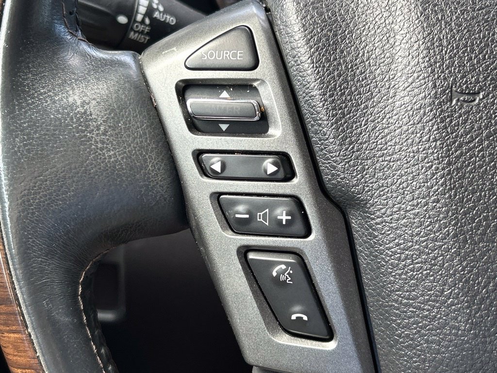 Used 2017 Nissan Titan Platinum Reserve RWD image 26