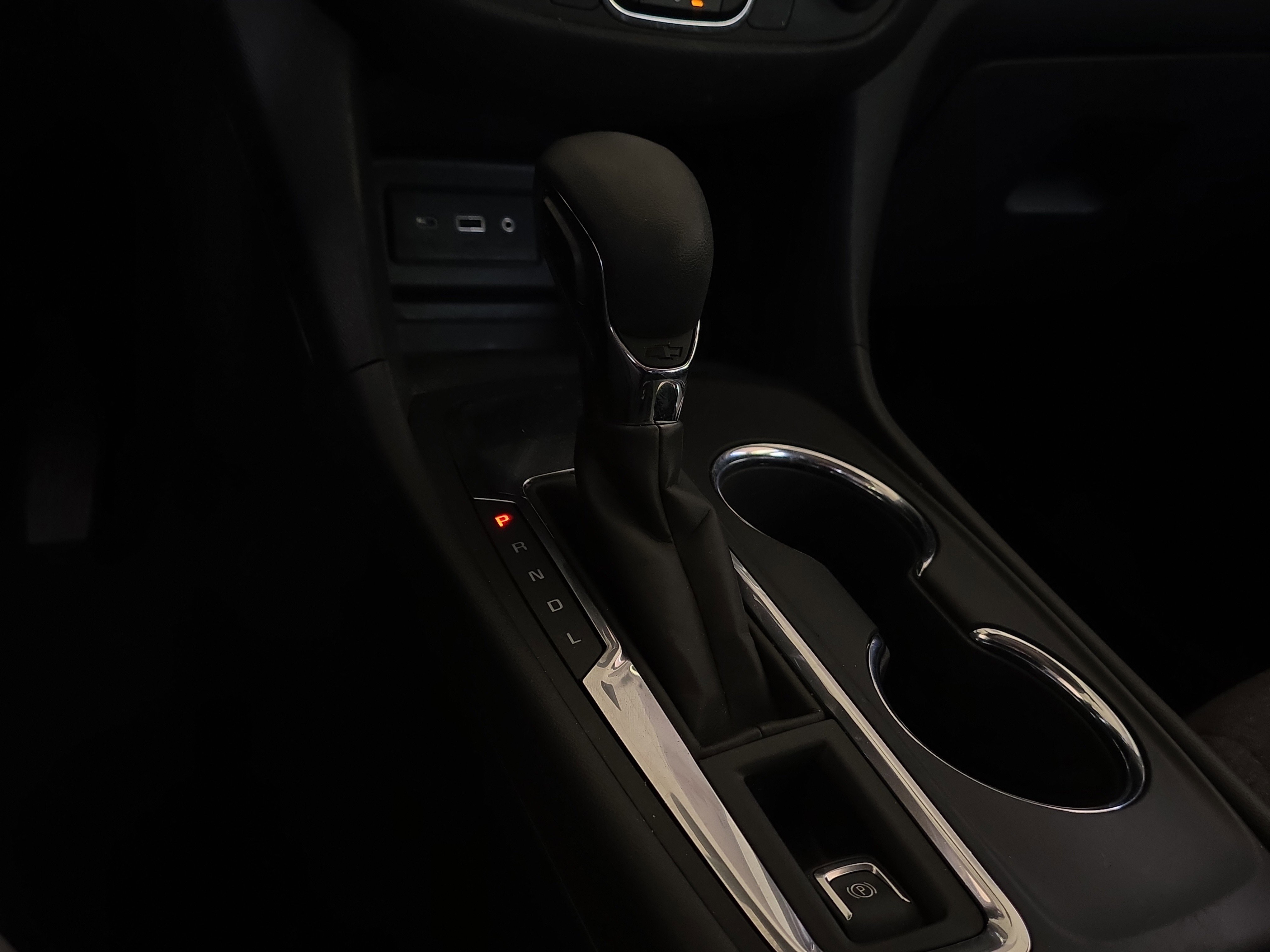 Used 2023 Chevrolet Equinox LT image 16