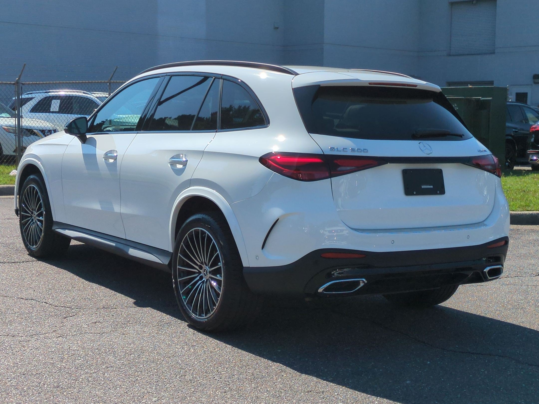 Certified 2026 Mercedes-Benz GLC 300 4MATIC image 5