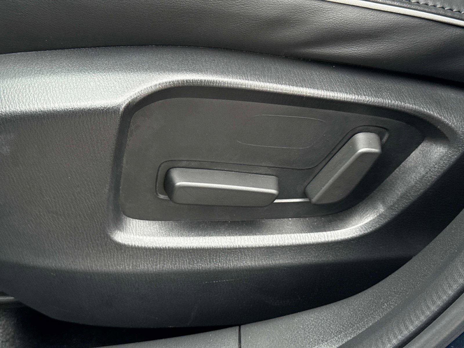 Certified 2025 MAZDA CX-5 AWD 2.5 S w/ Select Package image 18