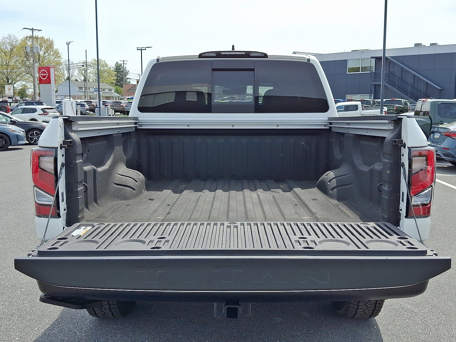 Certified 2024 Nissan Titan PRO-4X w/ Pro-4x Convenience Package AWD/4WD image 31