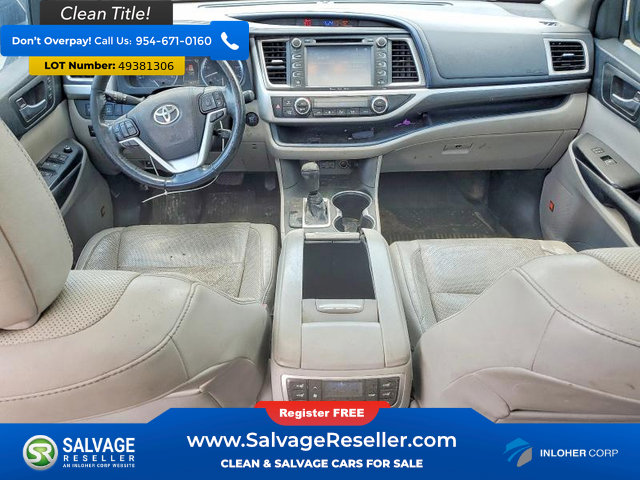 Used 2019 Toyota Highlander Limited Platinum FWD image 11