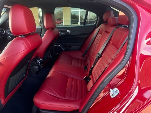 Used 2022 Alfa Romeo Giulia Veloce image 20